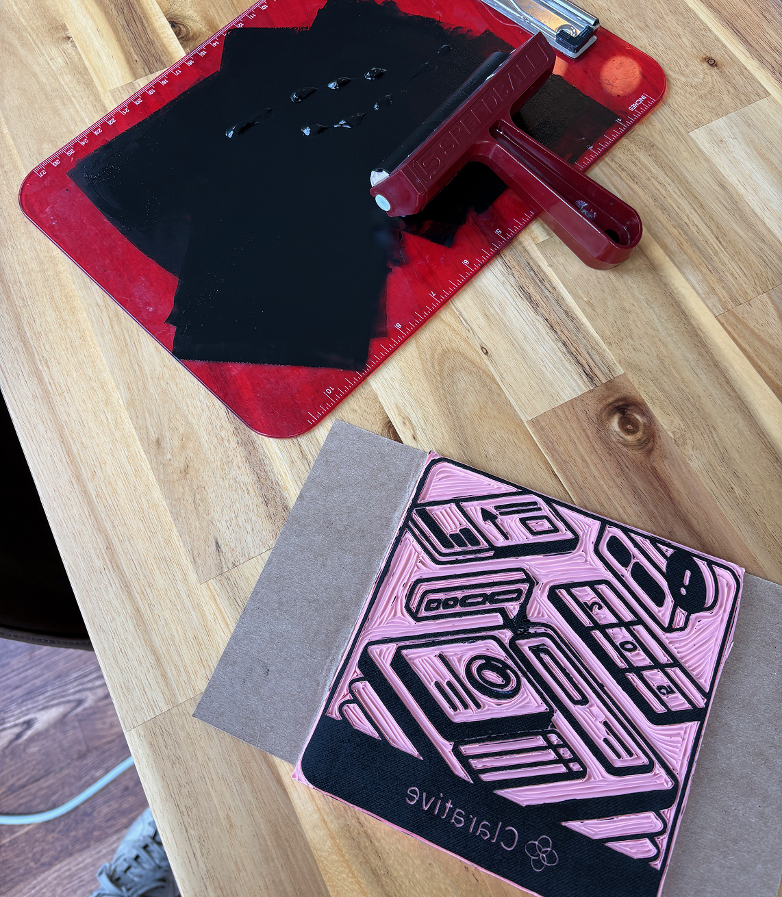 Block-printed tote bags